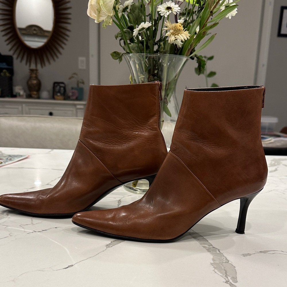 Ann Taylor Brown Leather Pointed-Toe Ankle Booties
